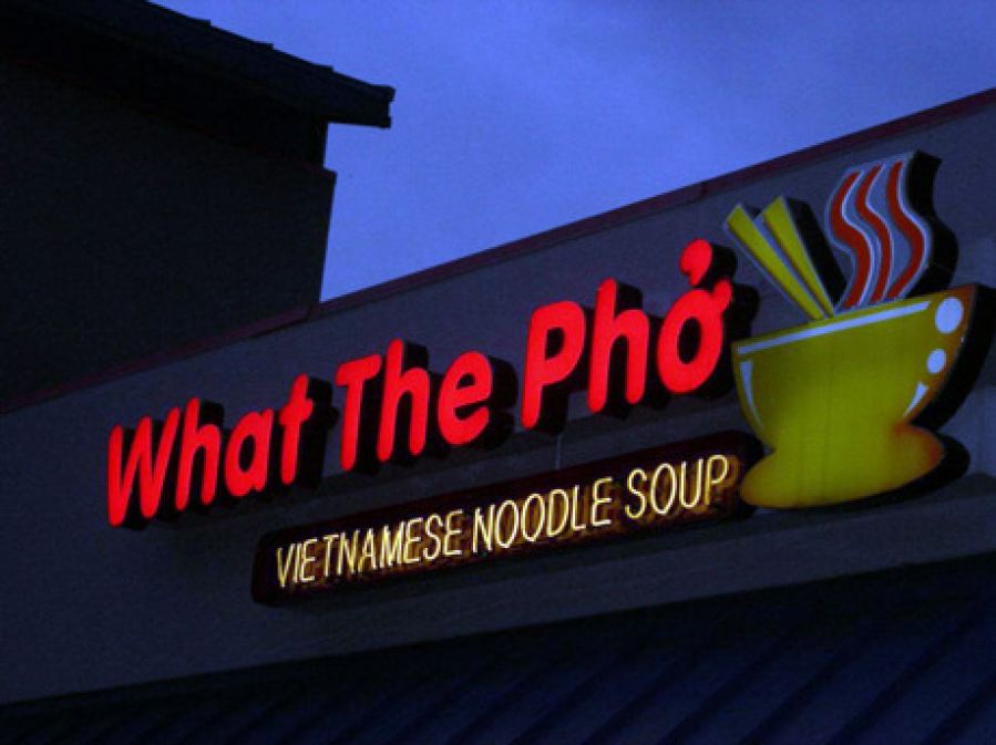 Looking back at the Vietnamese "Pho" brand names "Quality" in foreign countries