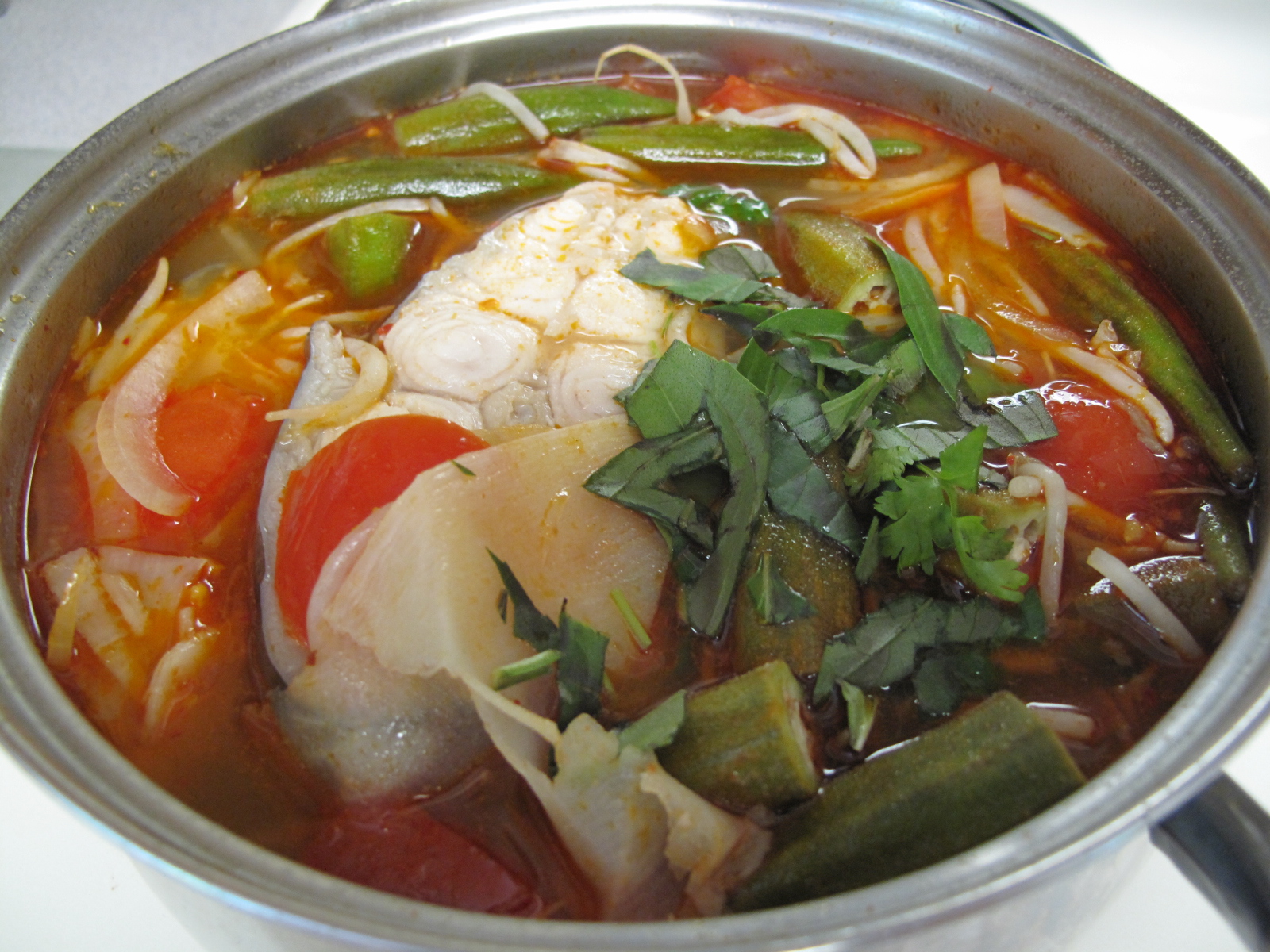 Canh chua cá bông lau