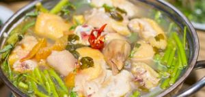 Lẩu gà lá giang - truyền thống người Việt Nam