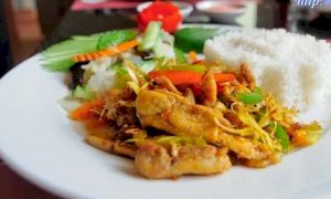 Gà xào sả ớt cay nồng