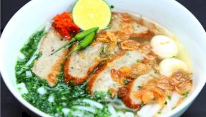 Bánh canh chả cá nguyên vị Nha Trang
