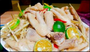 Chân gà ngâm sả tắc