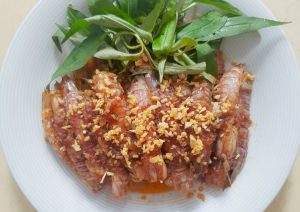 Tôm tích cháy tỏi
